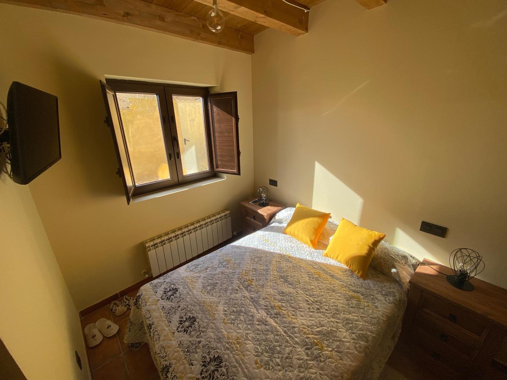 Casa Rural Los Valles Valdenebro de los Valles エクステリア 写真